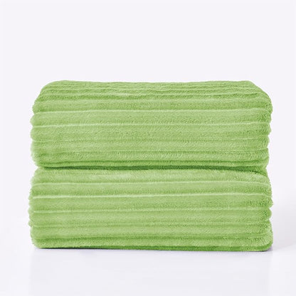BEDELITE Fleece Blanket King Size – 3D Ribbed Jacquard Soft and Warm Decorative Fuzzy Blankets – Cozy, Fluffy, Plush Lightweight Throw Blankets for Couch, Bed, Sofa(Sage Green, 108x90 inches)