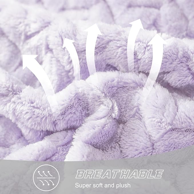 Exclusivo Mezcla Fleece King Size Blanket for Bed, 90x104 Inches Soft Cozy Jacquard Flannel Blankets, Lightweight Fuzzy Plush Warm for Women, Lilac Purple