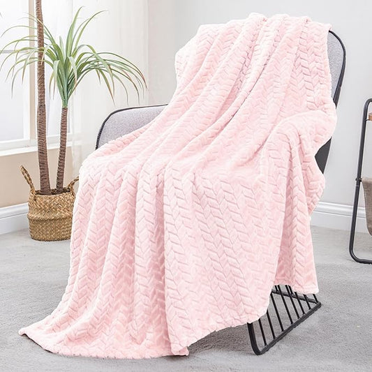 Exclusivo Mezcla Fleece Throw Blanket for Couch and Bed, 50x70 Inches Soft Cozy Jacquard Flannel Blankets, Lightweight Fuzzy Plush Warm Throws for Women, Light Pink