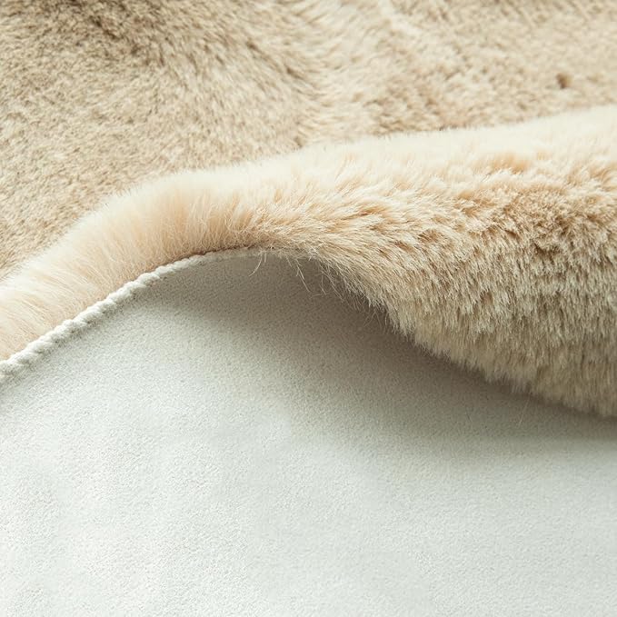 ORINOVA Light Brown Beige Washable Shaggy Round Rug 5ft Faux Rabbit Fur Rugs for Living Room Circle Nursery Rug for Bedroom Girl Room Décor