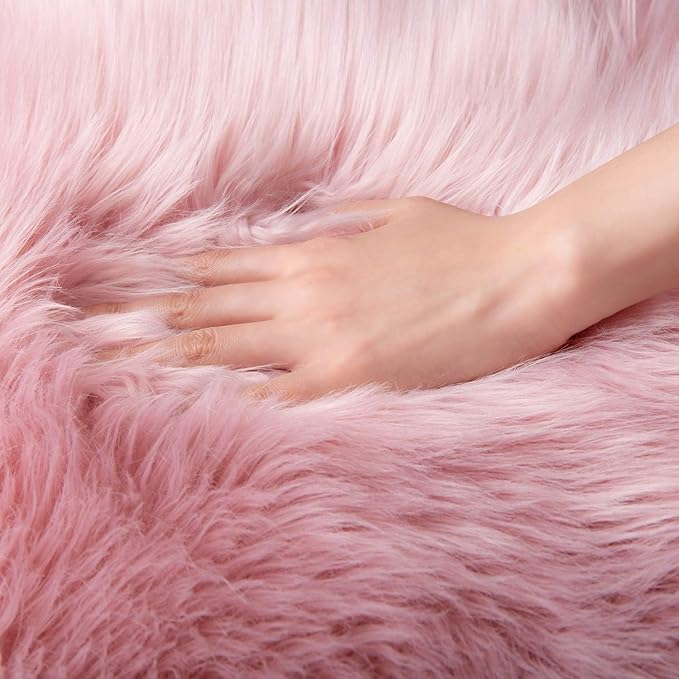 Ashler Faux Fur Rug, Pink Fluffy Shaggy Area Rug, Soft 3x3 Ft Round Sheepskin, Fuzzy Machine Washable Carpet, Nursery Rug for Kids Bedroom, Living Room