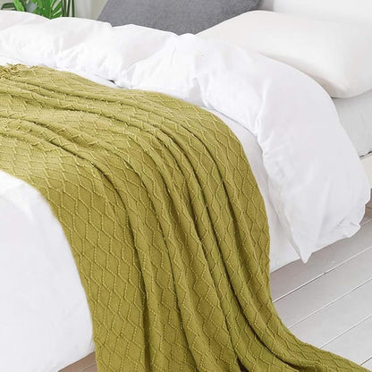 BOURINA Olive Green Throw Blanket 60x80 Inches Throw Textured Solid Soft Sofa Throw Couch Cover Knitted Decorative Blanket