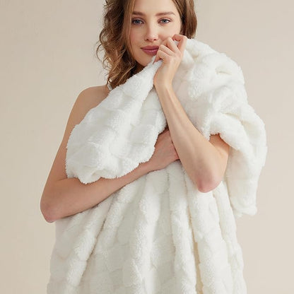 Bedsure GentleSoft White Twin XL Blanket for Bed - Super Soft Cozy Fleece Blankets for Kids, Cute Throws for Girls, Dorm Room Essentials for Girls Teens Back to School, 66x90 Inches