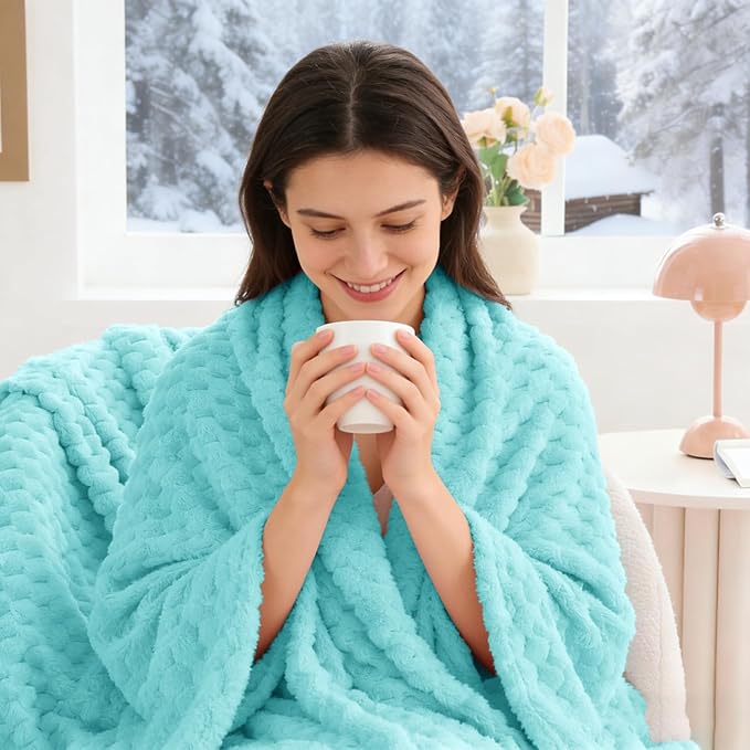 BEDELITE Fleece Blanket - 3D Jacquard Decorative Aqua Throw Blankets for Couch & Bed, Soft and Cozy Warm Plush Fluffy Blanket All Seasons Suitable, 50x60Inches