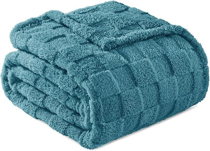 Exclusivo Mezcla Fleece Throw Blanket for Couch,Super Soft and Warm Lightweight Checkered Pattern Blanket for All Seasons, 50x60 Inches, Slate Blue