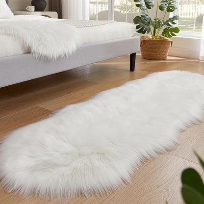 EasyJoy Ultra Soft Fluffy Shaggy Area Rug Faux Fur Rug Chair Cover Seat Pad Fuzzy Area Rug for Bedroom Floor Sofa Living Room (2 x 6 ft Sheepskin, White)