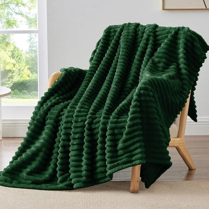 BEDELITE Twin Blanket for Couch & Bed, 300GSM Soft & Warm Fleece Blanket, Decorative and Giftable Striped Forest Green Blankets for Women, Men, 60"x80"