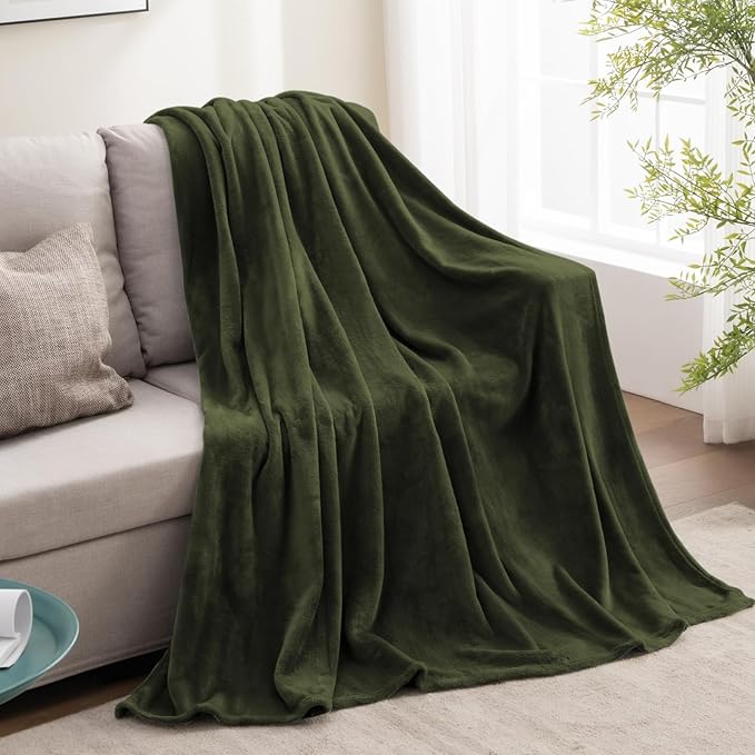 BEDELITE Fleece Blanket Olive Green Throw Blankets for Couch & Bed, Luxury Plush Cozy Fuzzy Blanket 50x60 inches, Super Soft Warm Lightweight Throw Blanket for Travel Camping