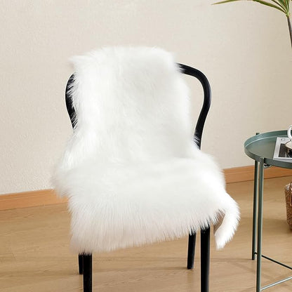 linmopm Faux Fur Rug Sheepskin Shag Fluffy Fuzzy White 2x3 ft Small Rugs for Bedroom Bedside Bed Floor Living Room Plush High-Density Cushion Carpet Super Sofa Cover