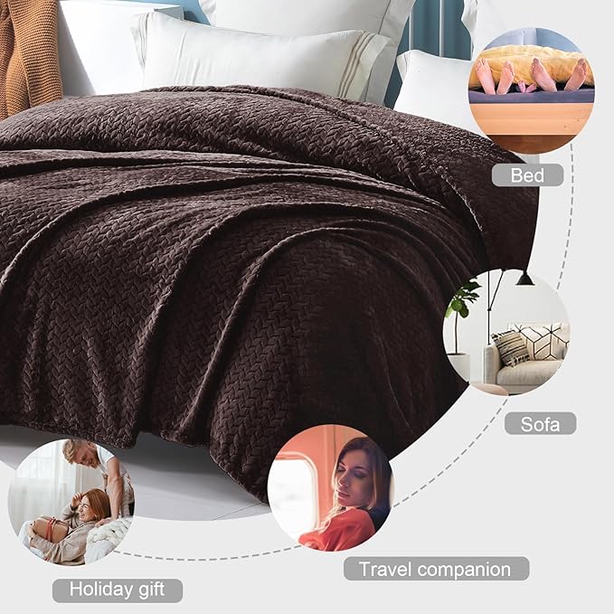 Exclusivo Mezcla Fleece Twin Size Blanket for Bed, 60x80 Inches Soft Cozy Jacquard Flannel Blankets, Lightweight Fuzzy Plush Warm for Women, Coffee