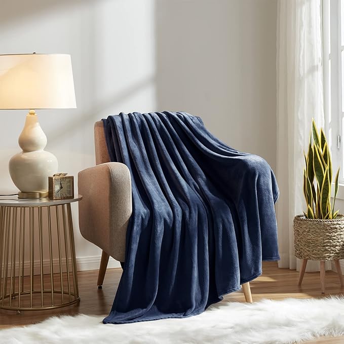 KMUSET Fleece Blanket Navy Queen Size Lightweight Cozy Plush Microfiber Solid Bed Blanket Factory Shop