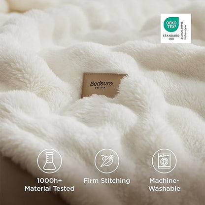 Bedsure 3D Fleece Bubble Blanket - GentleSoft White Queen Blanket for Bed Sofa Room Decor - Luxury Soft Cozy Spring Gifts for Kids, Lightweight, All Seasons, Off White, 90"×90"