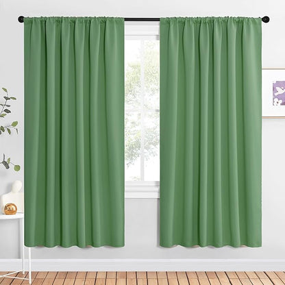 NICETOWN Bedroom Window Curtain Panels, Froest Green, 2 Panels, 62 in x 72 in (W x L), Window Treatment Thermal Insulated Rod Pocket Room Darkening Curtains/Drapes for Patio Door
