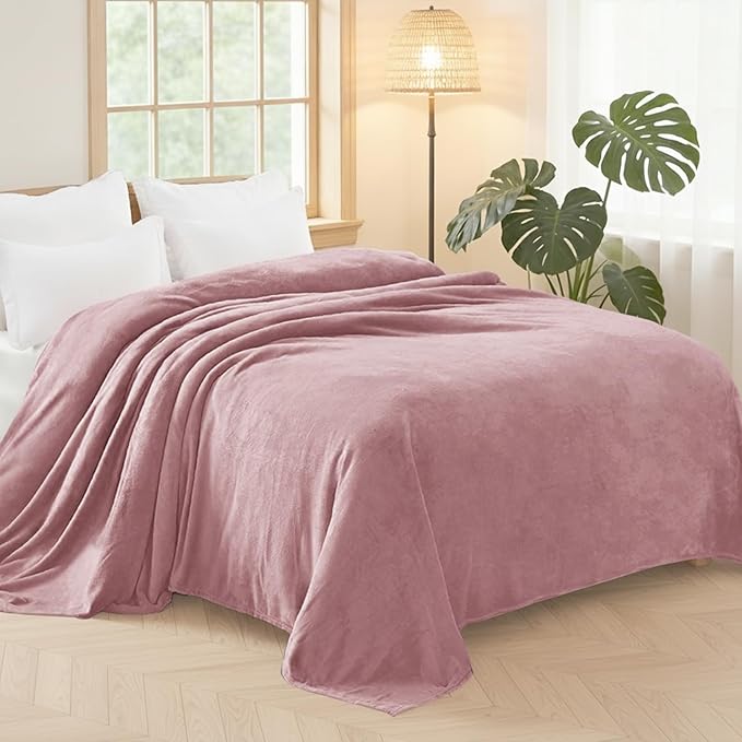 Exclusivo Mezcla Fleece Blankets Queen Size for Bed, Super Soft and Warm, All Season, Cozy, Plush, Lightweight, 90x90 Inches, Dusty Pink