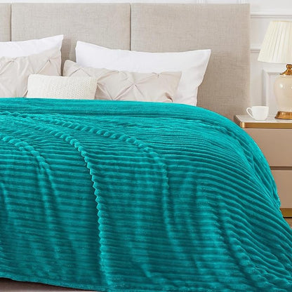 BEDELITE Fleece Blanket Queen Size – 3D Ribbed Jacquard Soft and Warm Decorative Fuzzy Blankets – Cozy, Fluffy, Plush Lightweight Throw Blankets for Couch, Bed, Sofa(Blue, 90x90 inches)