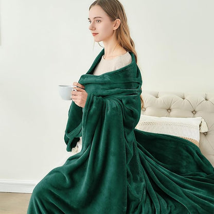 BEDELITE Fleece Blanket Twin Size Forest Green Throw Blankets for Couch & Bed, 300GSM Luxury Plush Cozy Fuzzy Blanket 60x80 inches, Super Soft Warm Lightweight Throw Blanket for Travel Camping