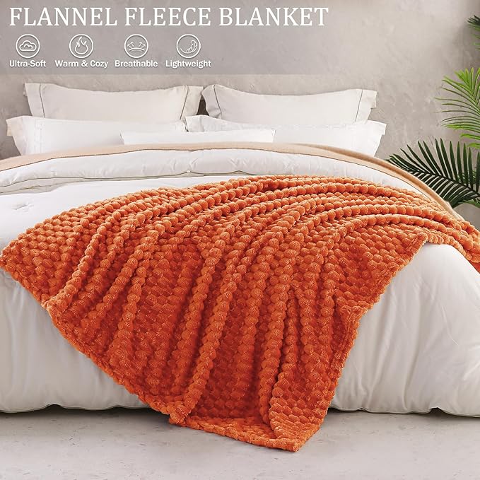 Exclusivo Mezcla Fleece Throw Blanket for Couch, Extra Large Fuzzy Burnt Orange Bed Blankets, Soft Cozy Plush Sofa Throws for All Seasons, 50x70 Inches