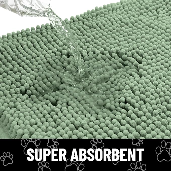 Smiry Dog Door Mat for Muddy Paws, Absorbent Dirt Trapper Non Slip Quick Dry Washable Chenille Mat for Mud Dogs, Entry Rug for Indoor and Outdoor (30x20 Inches, Olive Green and White)