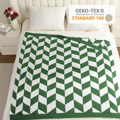 Snuggle Sac Christmas Green Throw Blanket for Couch, Super Soft Christmas Blankets Cozy Knit Fuzzy Plush Lightweight Throws for Sofa, Bed, Chevron Green,50x60 inches
