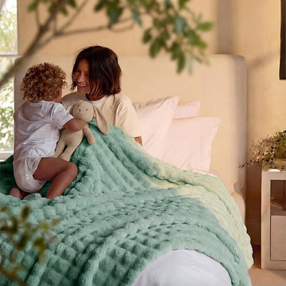 Bedsure 3D Fleece Bubble Blanket - GentleSoft Green Queen Blanket for Bed Sofa Room Decor - Luxury Soft Cozy Gifts for Kids, Lightweight, All Seasons, Sage Green, 90"×90"