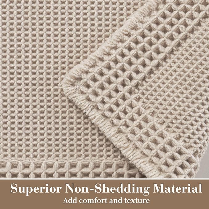RESARE Waffle Bath Mat for Bathroom, Super Absorbent Bathroom Rugs Non Slip Machine Washable, Ultra Soft Quick Dry Boho Bath Rugs with Tassels for Floor, Upgraded Bordered Design, 18"x30" Pale Beige