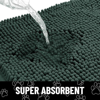 Smiry Dog Door Mat for Muddy Paws, Absorbent Dirt Trapper Non Slip Quick Dry Washable Chenille Mat for Mud Dogs, Entry Rug for Indoor and Outdoor (47x24 Inches, Green and White)