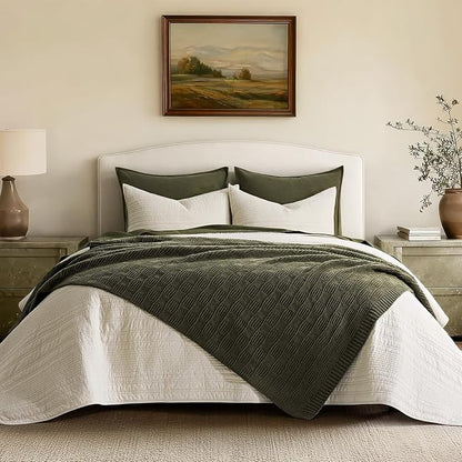 EVERGRACEHOME Modern Checkered Chenille Throw Blanket, Soft Cozy Plaid Knitted Chair Blanket for Sofa Couch, Decorative Knit Throw for Bed and Living Room, Olive Green, 50" x 60"