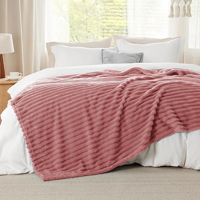 Bedsure GentleSoft Dusty Pink Fleece Queen Blanket for Couch - Super Soft Cozy Blankets for Women, Cute Small Blanket for Girls, 90x90 Inches