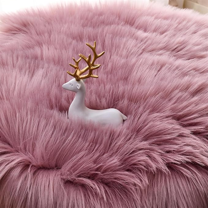 Arbosofe Ultra Soft Faux Fur Rug, Small Area Rugs, Light Purple Fluffy Shaggy Fur Rug for Bedroom & Living Room, Kids Room Decor, 2 x 3 Feet Sheepskin