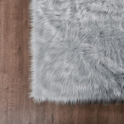 Goolela Grey Round Rug 4ft Fluffy Circle Fuzzy Furry Carpet for Bedroom Bedside Living Room Faux Sheepskin Fur Plush