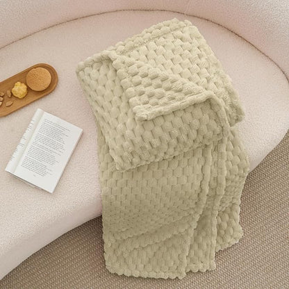 BEDELITE Fleece Throw Blanket for Couch & Bed - 3D Jacquard Decorative Almond Blanket, Super Soft and Cozy Warm Fuzzy Blanket All Seasons Suitable, 60x80Inches