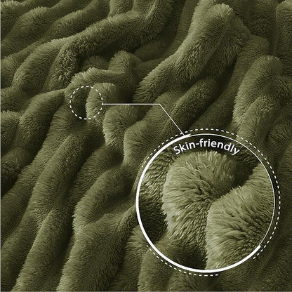 Exclusivo Mezcla Twin Size Flannel Fleece Blanket, Super Soft Striped Jacquard Bed Blanket, Lightweight Fuzzy Cozy for All Seasons, 60x80 Inches, Olive Green