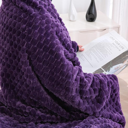 Puncuntex Deep Purple Throw Blanket 50"×60" inches Fuzzy 3D Jacquard Decorative Flannel Fleece Super Soft Plush Cozy Blanket for Couch Sofa Chair Lightweight