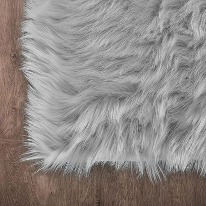 Latepis Grey Sheepskin Rug 4x6 Area Rugs Bedside Fluffy Faux Fur Rug Shag Carpets for Bedroom Living Room Playing Room Décor, Sheepskin