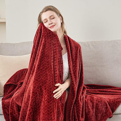 inhand Red Fleece Twin Blanket, Super Soft Flannel Cozy Blankets for Adults, Lightweight Leaves Pattern Fuzzy Blanket for Couch Sofa Bed Office, Warm Plush Blankets for All Season, 60x90 Inches