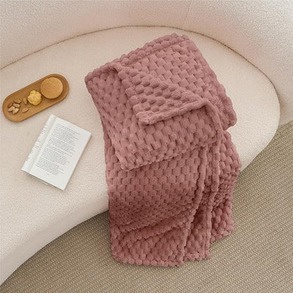 BEDELITE Fleece Twin Blanket for Couch & Bed - 3D Jacquard Decorative Dusty Pink Blankets, Super Soft and Cozy Warm Fuzzy Blanket All Seasons Suitable, 50x60Inches