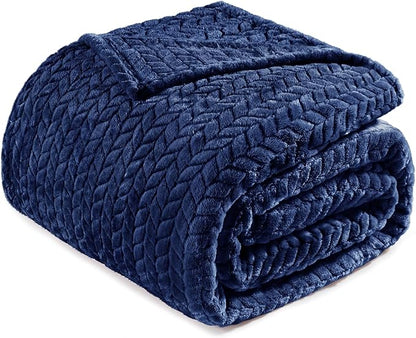 Exclusivo Mezcla Fleece Twin Size Blanket for Bed, 90x66 Inches Soft Cozy Jacquard Flannel Blankets, Lightweight Fuzzy Plush Warm for Women, Navy Blue