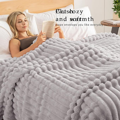 Exclusivo Mezcla King Size Flannel Fleece Blanket, Super Soft Striped Jacquard Bed Blanket, Lightweight Fuzzy Cozy for All Seasons, 90x104 Inches, Light Grey