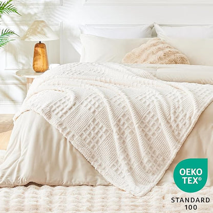EXQ Home Fleece Throw Blanket for Couch or Bed - 3D Waffle Patchwork Pattern Jacquard Decorative Blankets - Cozy Soft Lightweight Fuzzy Flannel Blanket Suitable for All Seasons(50"×60",Beige)