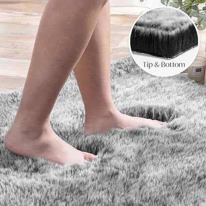 Ashler HOME DECO Soft Fox Faux Fur Chair Couch Cover Area Rug for Bedroom Floor Sofa Living Room Black White 2 x 2.8 ft