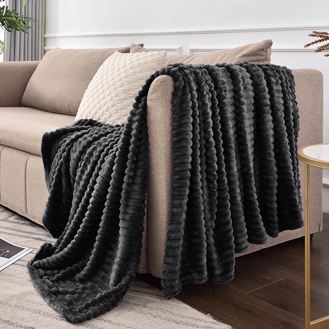 BEDELITE Fleece Throw Blanket for Couch – 3D Ribbed Jacquard Soft and Warm Decorative Fuzzy Blanket – Cozy, Fluffy, Plush Lightweight Black Throw Blankets for Bed, Sofa, 84x90 inches