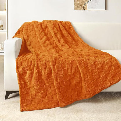 Exclusivo Mezcla Fleece Throw Blanket for Couch,Super Soft and Warm Lightweight Checkered Pattern Blanket for All Seasons, 50x60 Inches, Burnt Orange