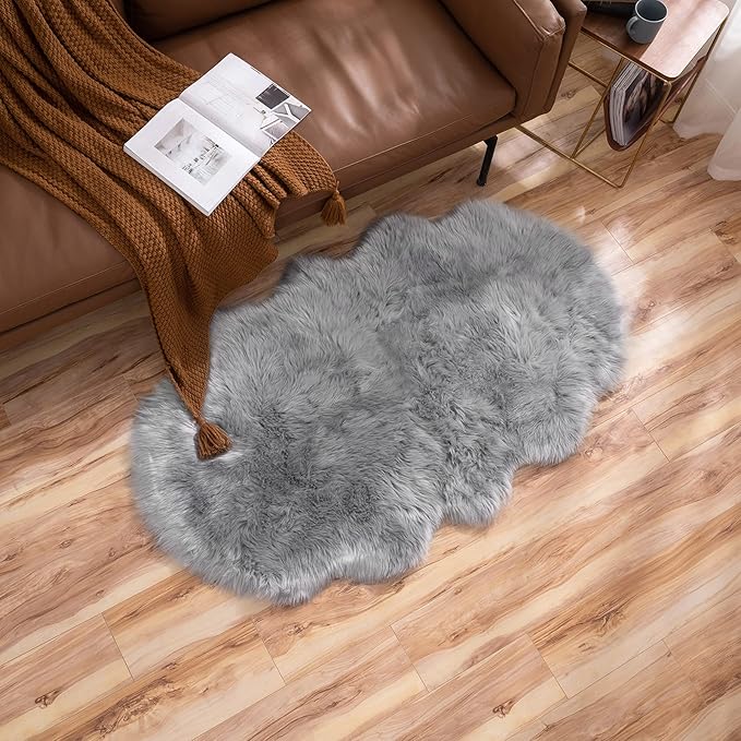 MIULEE Luxury Super Soft Fluffy Area Rug Faux Fur Sheepskin Rug Decorative Plush Shaggy Carpet for Bedside Sofa Floor Nursery 3 x 5 Feet, Grey