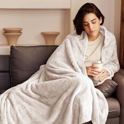 Exclusivo Mezcla Plush Fuzzy Fleece Bed Blanket Queen Size, Super Soft, Fluffy and Warm Blankets for Couch, Bed, All Season (Beige, 90x90 inches)