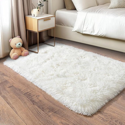 Pionblank Fluffy Small Rug for Bedroom 2x3 Feet, Shag Soft Area Rug, Modern Plush Carpet, Furry Cute Bedside Rug for Kids Girls Boys Room Nursery Decor, Cream White