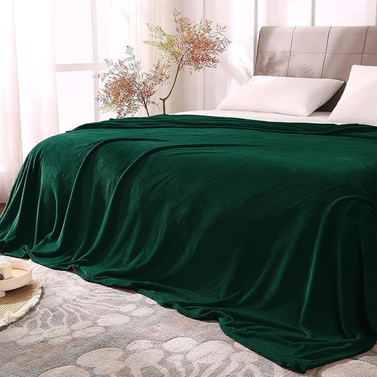 BEDELITE Fleece Blankets Queen Size Forest Green Throw Blankets for Bed, Luxury Plush Cozy Fuzzy Blanket 90x90 inches, Super Soft Warm Lightweight Throw Blanket All Seasons Suitable