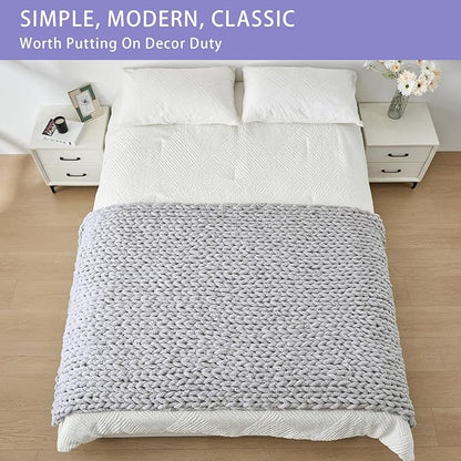 Bigacogo Chunky Knit Throw Blanket for Couch, 40x80 inches, 100% Hand Knitted with Thick Jumbo Chenille Yarn, Cozy Soft Large Rope Knot Cable Crochet Blankets for Sofa Bed Living Room, Light Grey