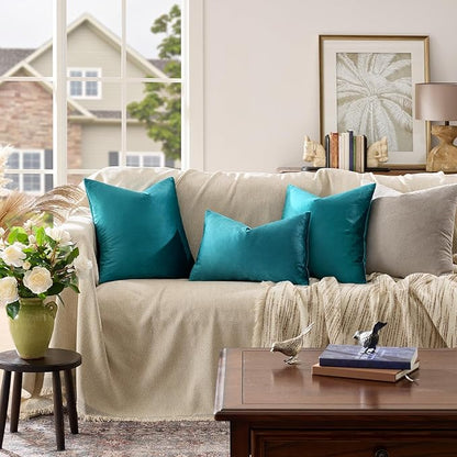 GIGIZAZA Decorative Throw Pillow Covers 18 x 18,Set of 2 Sofa Cushion Teal Peacock Green Pillow Covers,Velvet Pillow Square Cushion Covers