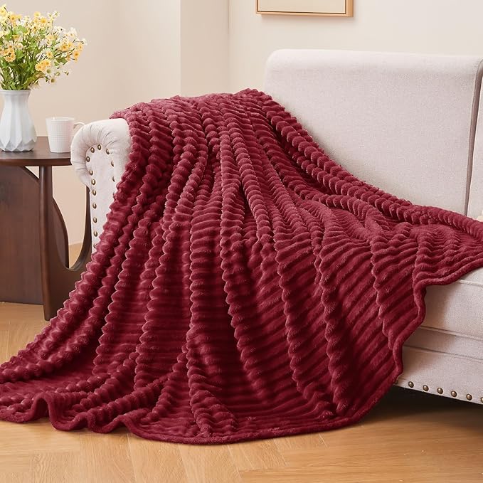 BEDELITE Fleece Blanket Twin Size – 3D Ribbed Jacquard Soft and Warm Decorative Fuzzy Blankets – Cozy, Fluffy, Plush Lightweight Throw Blankets for Couch, Bed, Sofa(Burgundy, 60x80 inches)