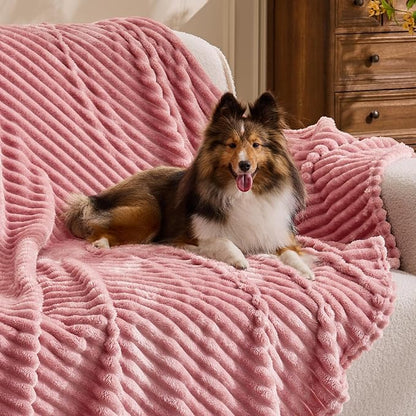 BEDELITE Large Throw Blankets for Couch - 3D Ribbed Jacquard Cute Fuzzy Fleece Blanket, Warm and Breathable Soft Cozy Throw XL Blanket, Dusty Pink